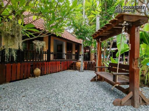 Thai Style 6 Bedroom Pool Villa In Soi Siam Country Club Pattaya For Rent