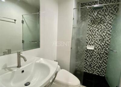 For Sale with Tenant Condominium Metro Sky Ratchada  29.7 sq.m, 1 bedroom