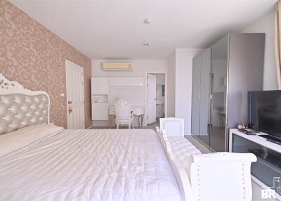 Aspire Rama 9 MRT Phra Ram 9 2 Bed 2 Bath  C2401060069