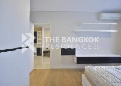 Villa Asoke BTS ASOKE 1 Bed 1 Bath  C020413007