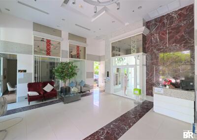 Supalai Wellington II MRT Thai Cultural Center 1 Bed 1 Bath  C2409130061