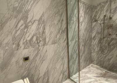 Modern bathroom with marble tiles