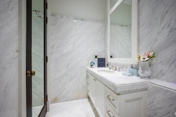 Elegant Bathroom with Marble Finish