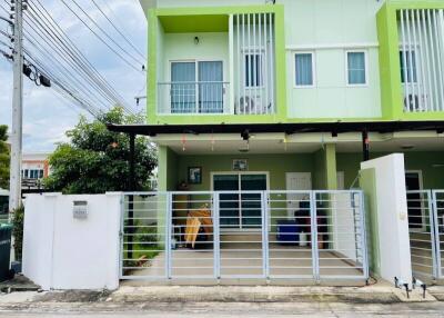 Front view of a modern townhouse