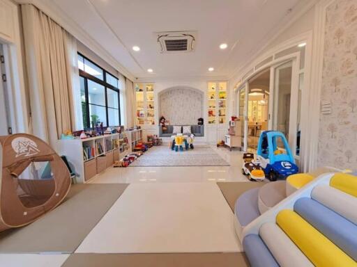 Spacious family entertainment living area