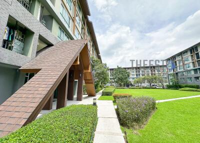 Exterior view of residential building with courtyard