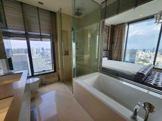 Modern bathroom with city view