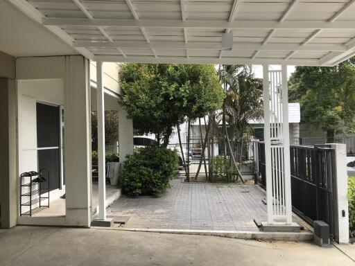 Covered patio with garden view