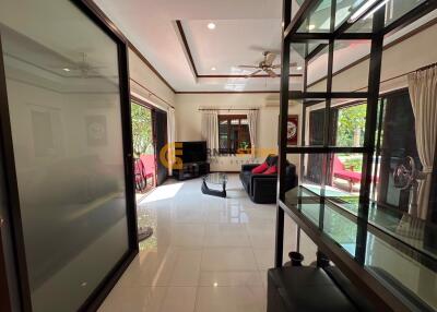 5 bedroom House in Lanna Villa East Pattaya