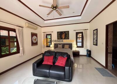 5 bedroom House in Lanna Villa East Pattaya