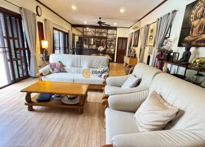 5 bedroom House in Lanna Villa East Pattaya