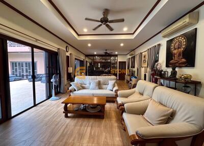 5 bedroom House in Lanna Villa East Pattaya