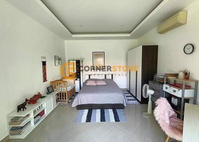 5 bedroom House in  Bang Saray