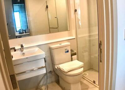 1-BR Condo at Life One Wireless near BTS Phloen Chit