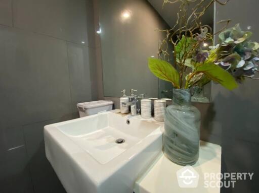 1-BR Condo at Noble Revo Silom near BTS Surasak