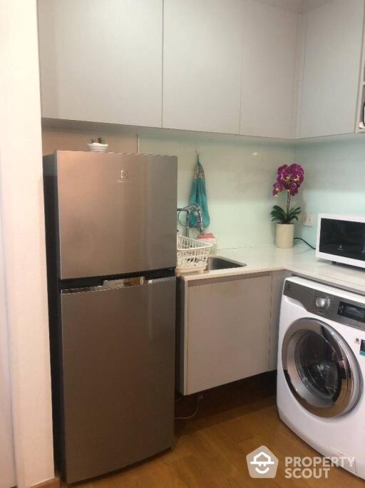 1-BR Condo at Noble Revo Silom near BTS Surasak