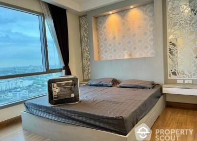 2-BR Condo at Thru Thonglor in Bang Kapi