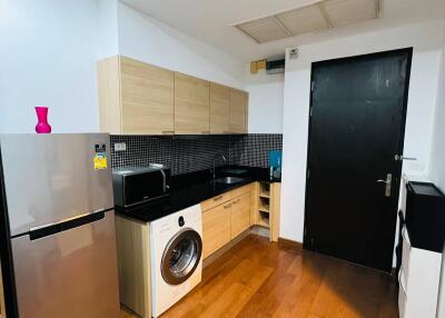 Studio Condo at The Address Chidlom near BTS Chit Lom