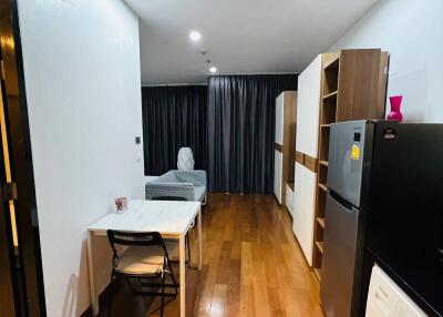 Studio Condo at The Address Chidlom near BTS Chit Lom