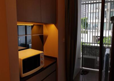 1-BR Condo at The Room Sukhumvit 69 near BTS Phra Khanong