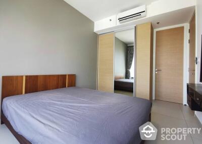 1-BR Condo at The Lofts Ekkamai near BTS Ekkamai