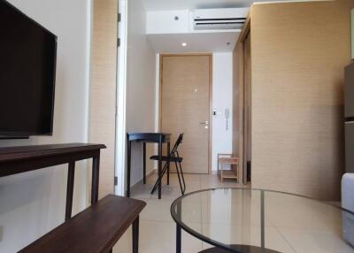 1-BR Condo at The Lofts Ekkamai near BTS Ekkamai