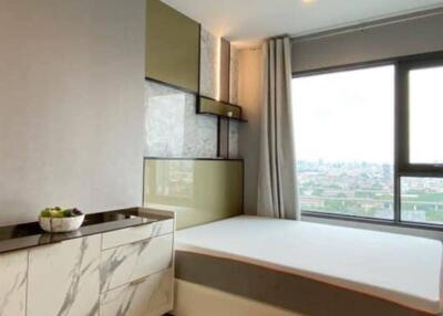 1-BR Condo at Life One Wireless near BTS Phloen Chit