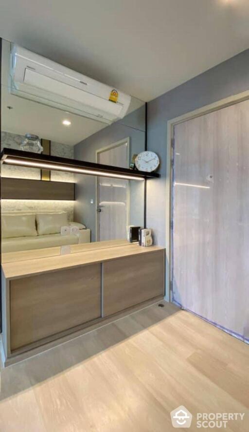 1-BR Condo at Life One Wireless near BTS Phloen Chit