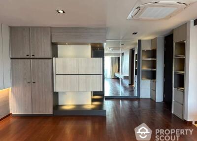 4-BR Condo at Ploenchit Terrace near BTS Phloen Chit