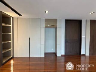 4-BR Condo at Ploenchit Terrace near BTS Phloen Chit