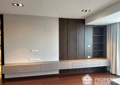 4-BR Condo at Ploen Chit Terrace near BTS Phloen Chit