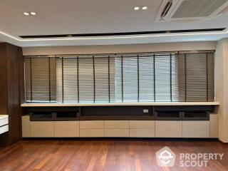 4-BR Condo at Ploenchit Terrace near BTS Phloen Chit