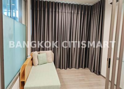 Condo at RHYTHM Charoenkrung Pavillion for sale