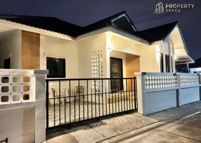 Minimal 3 Bedroom House In Nong Pla Lai Pattaya For Sale