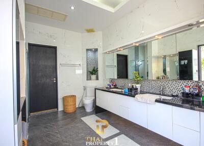 Pool Villa For Sale At Red Mountain Luxury - Hua Hin