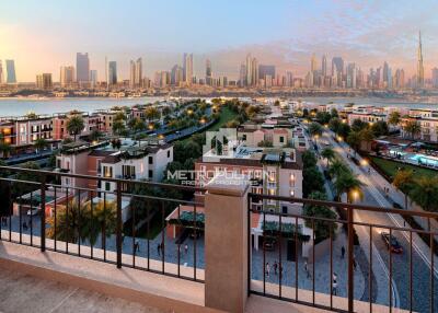 Full Dubai Skyline View  High Floor Beach Access