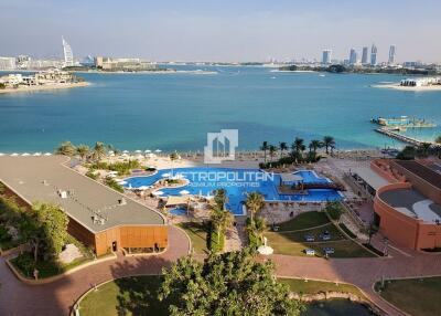 Fully Furnished  Amazing Pool and Sea View