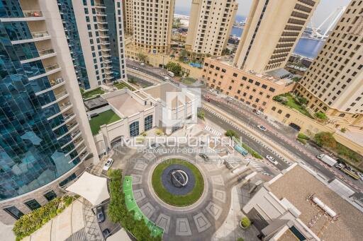 1-Bed Apartment in Dubai Marina  Luxurious Tower