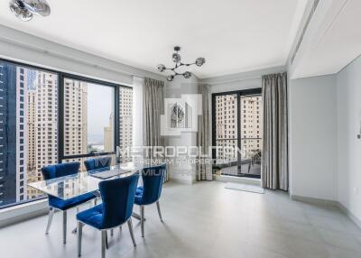 1-Bed Apartment in Dubai Marina  Luxurious Tower