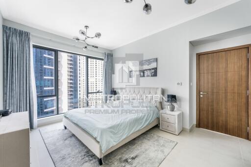 1-Bed Apartment in Dubai Marina  Luxurious Tower