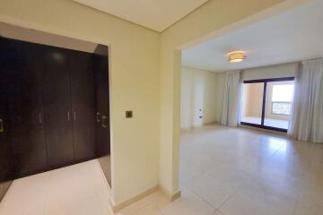 High Floor Spacious 3BR  Open Sea View Vacant