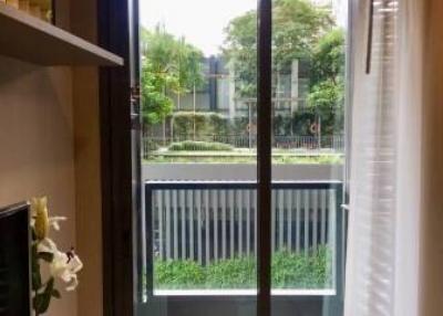 2 bedroom property for sale with tenant at Lumpini 24