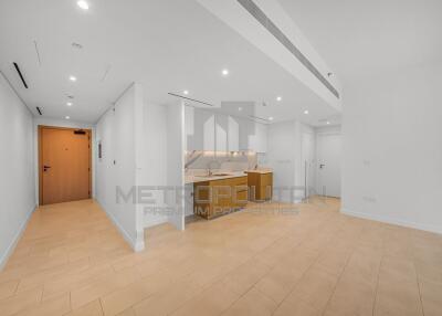 Spacious 1 BR  Middle Floor  Beachfront