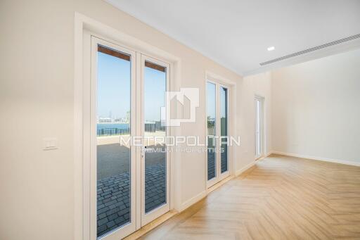 Brand New  Vacant  Stunning Sea View