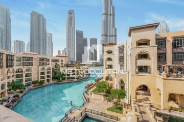 Spacious   Vacant     Burj Khalifa View