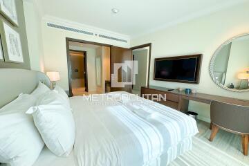 Serviced Apartment  Vacant   Burj View