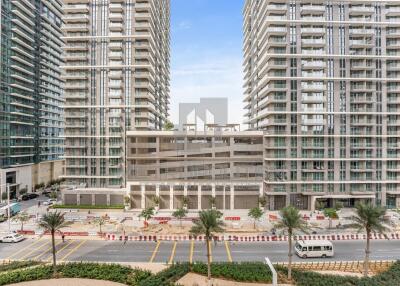 Corner Unit  Water and Beach View  Low Floor