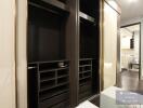 Modern Bedroom Closet with Ample Storage Space