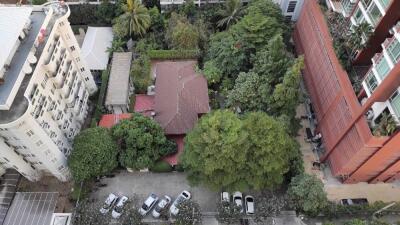 Aerial view of residential and surrounding buildings