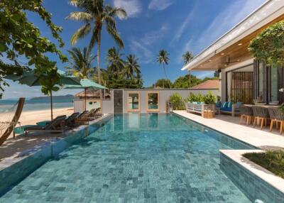 Oceanfront Opulence Exceptional 6-Bed Retreat in Koh Samui